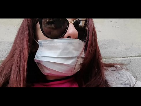 ❤️ Η Νικολέτα εκδικείται τον γείτονά της και κατουράει στο γκαράζ του (Ειδικό Covid19 Ιταλική καραντίνα) Πόρνο vk ❌️❤