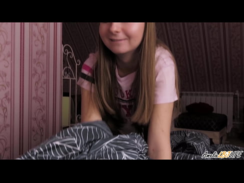 ❤️ Blonde Sucks her Best Friend Deeply και παίρνει σπέρμα στο στόμα της Πόρνο vk ❌️❤